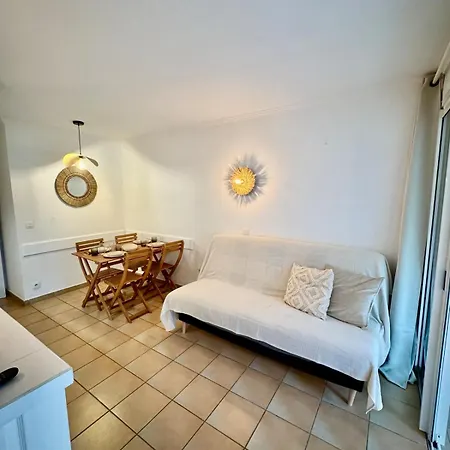 Casa Lamezia - T2 Glycines 2057 - Les Restanques Apartment *